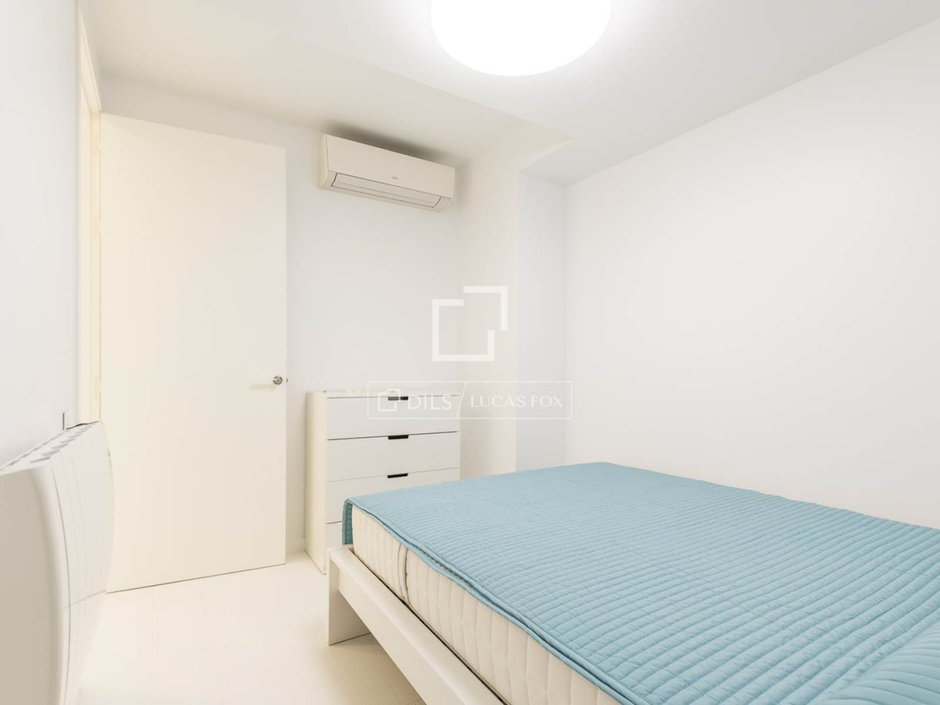 Wohnung in Barcelona, Spanien 2 Schlafzimmer, 79 m2 Nr. 199985