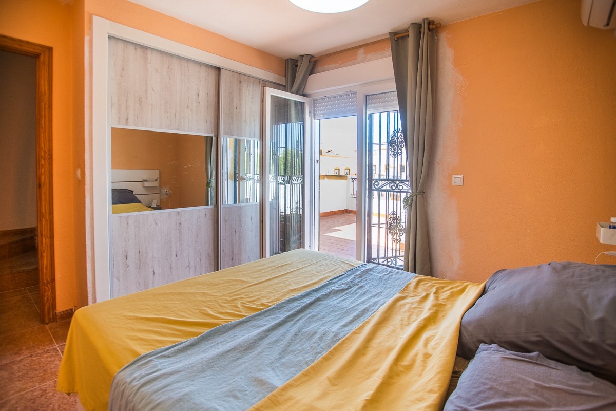 Villa a Vistabella, Alicante, Spagna 3 camere da letto, 110 mq. N° 198270