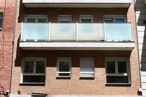 Apartamento en Alicante, España 1 dormitorio, 84 m2 No. 163322