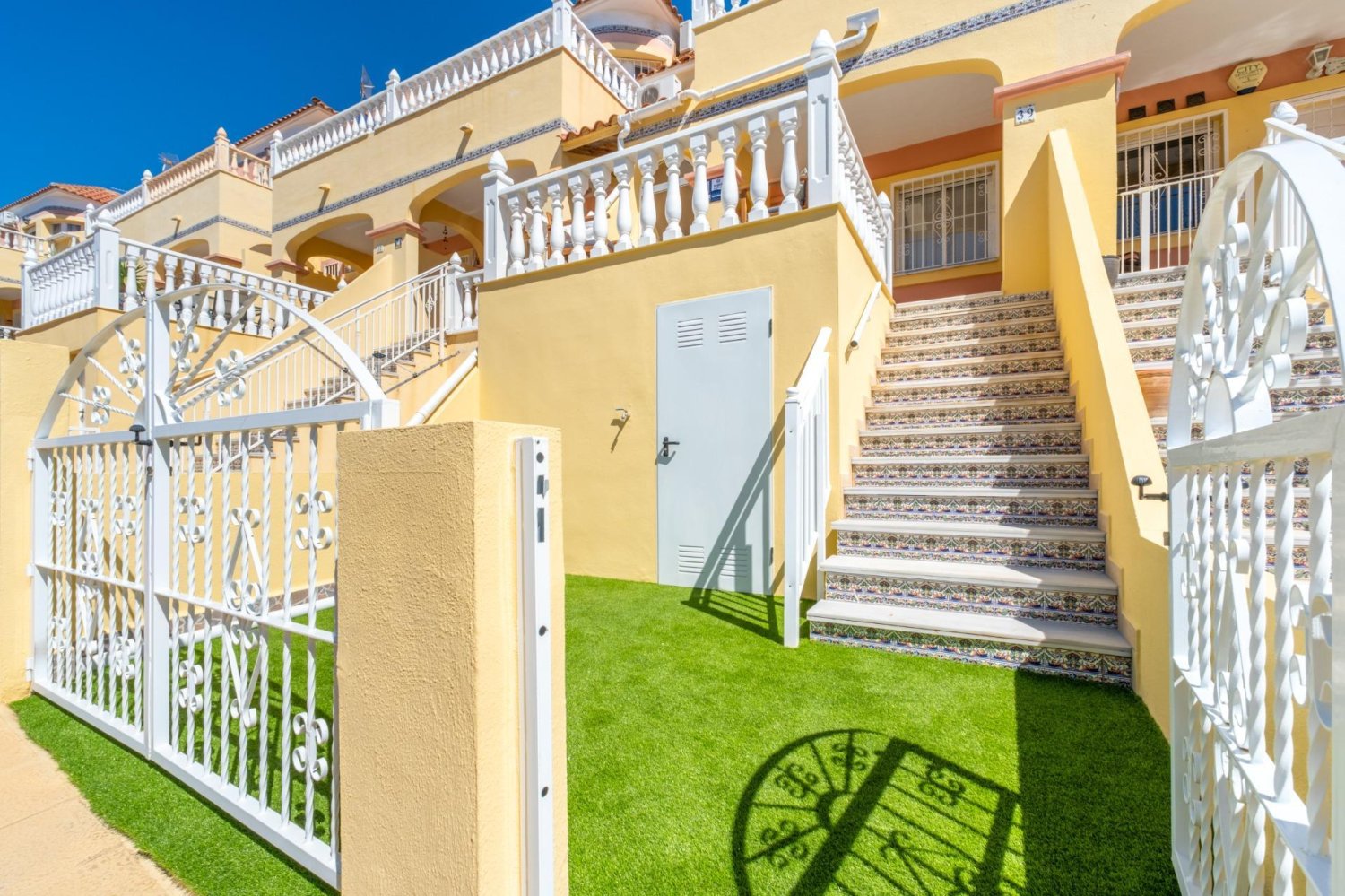 House in Alicante, Spain 75 sq.m. No. 198145