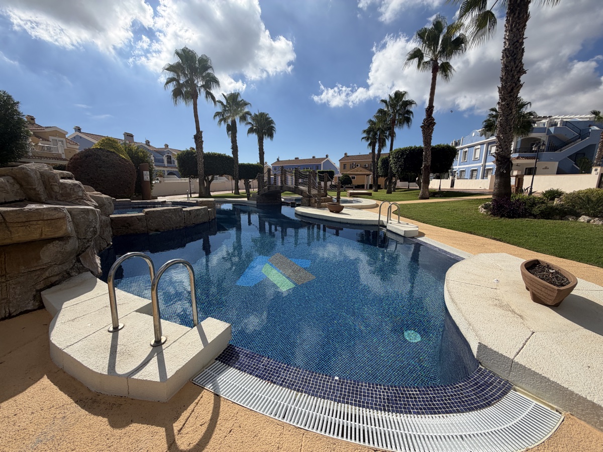 Apartament w Cabo Roig, Alicante, Hiszpania 2 sypialnie, 60 mkw. nr 197425