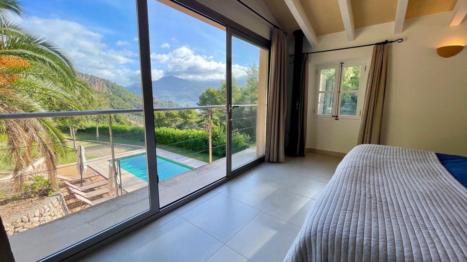 Finca en Soller, Mallorca, España 4 dormitorios, 246 m2 No. 198179