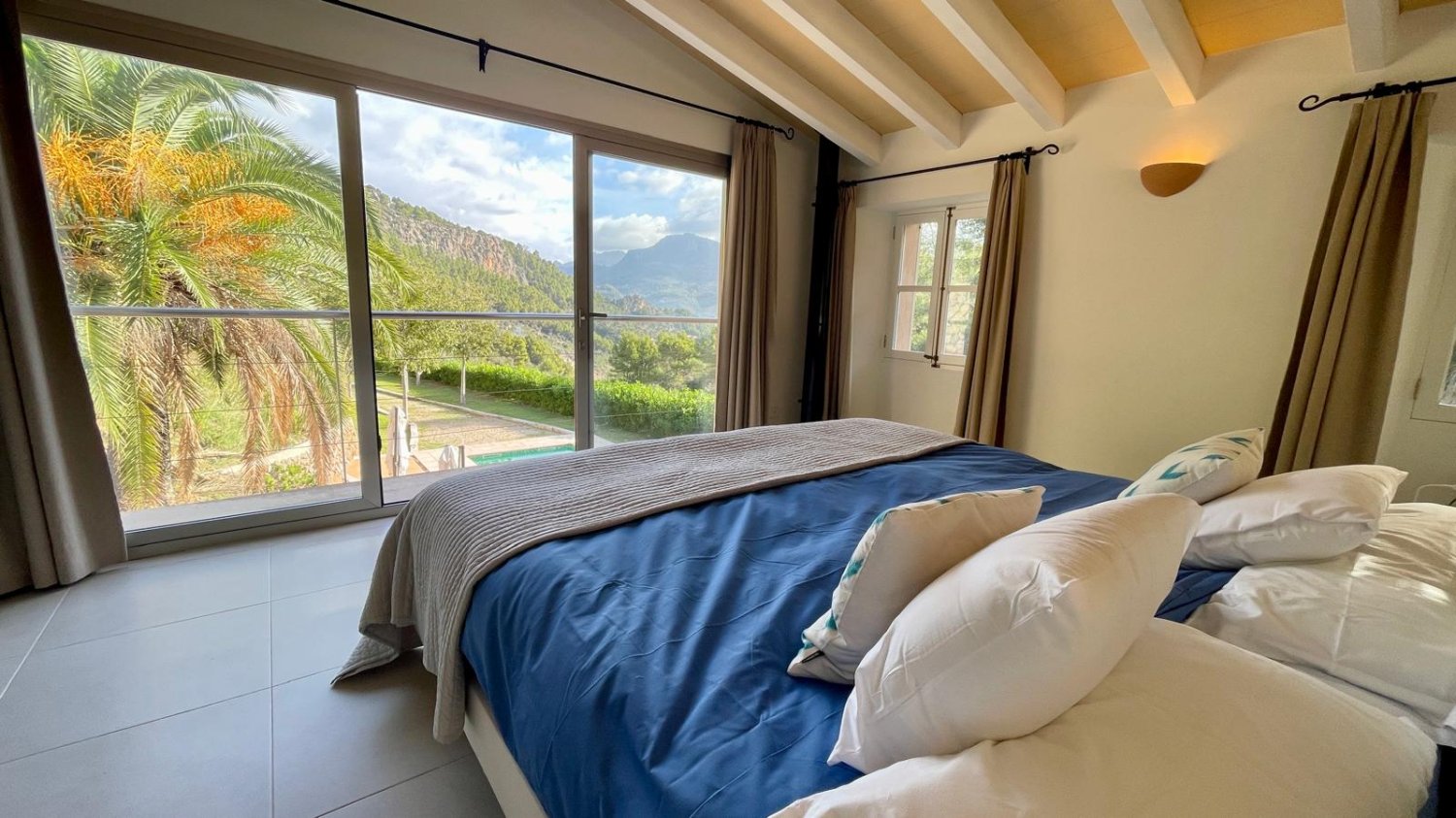 Finca en Soller, Mallorca, España 4 dormitorios, 246 m2 No. 198179