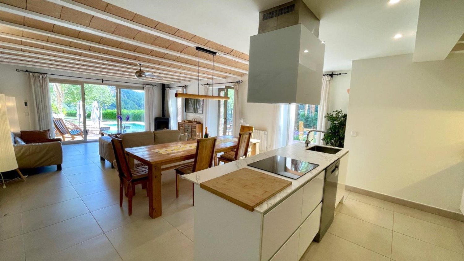 Finca en Soller, Mallorca, España 4 dormitorios, 246 m2 No. 198179