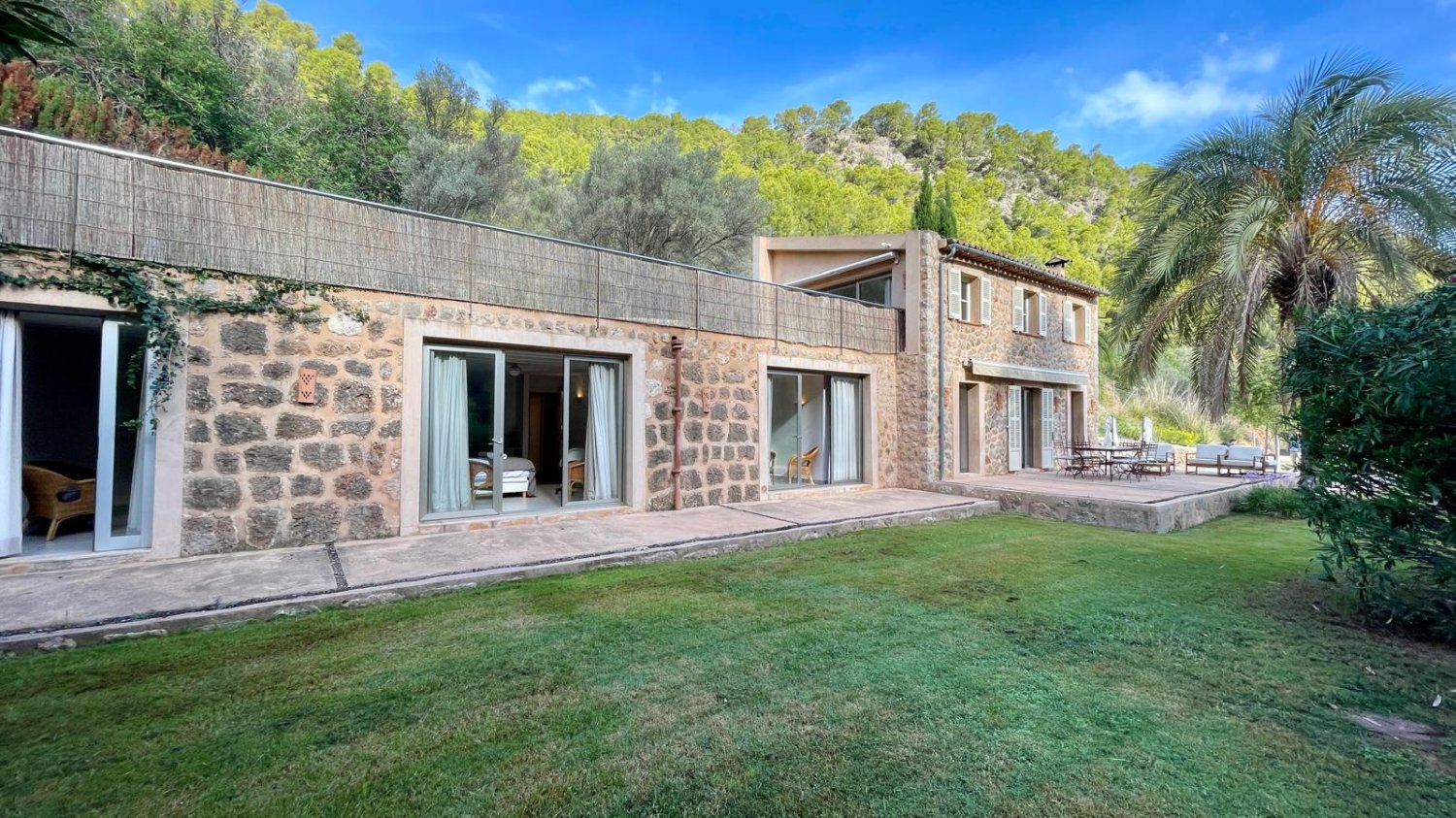 Finca en Soller, Mallorca, España 4 dormitorios, 246 m2 No. 198179