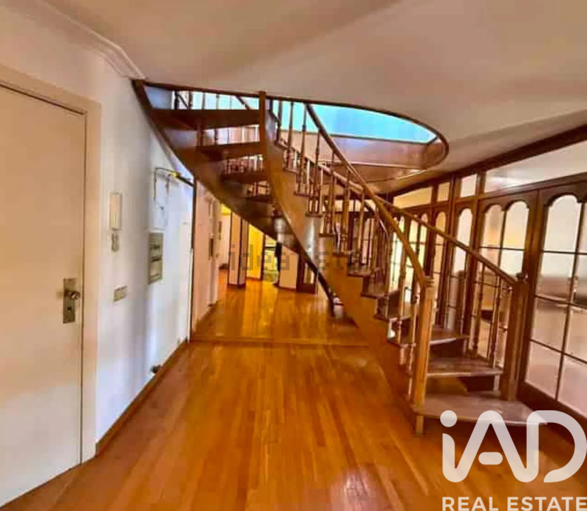 Duplex in Vic, Barcelona, Spain 222 sq.m. No. 199624