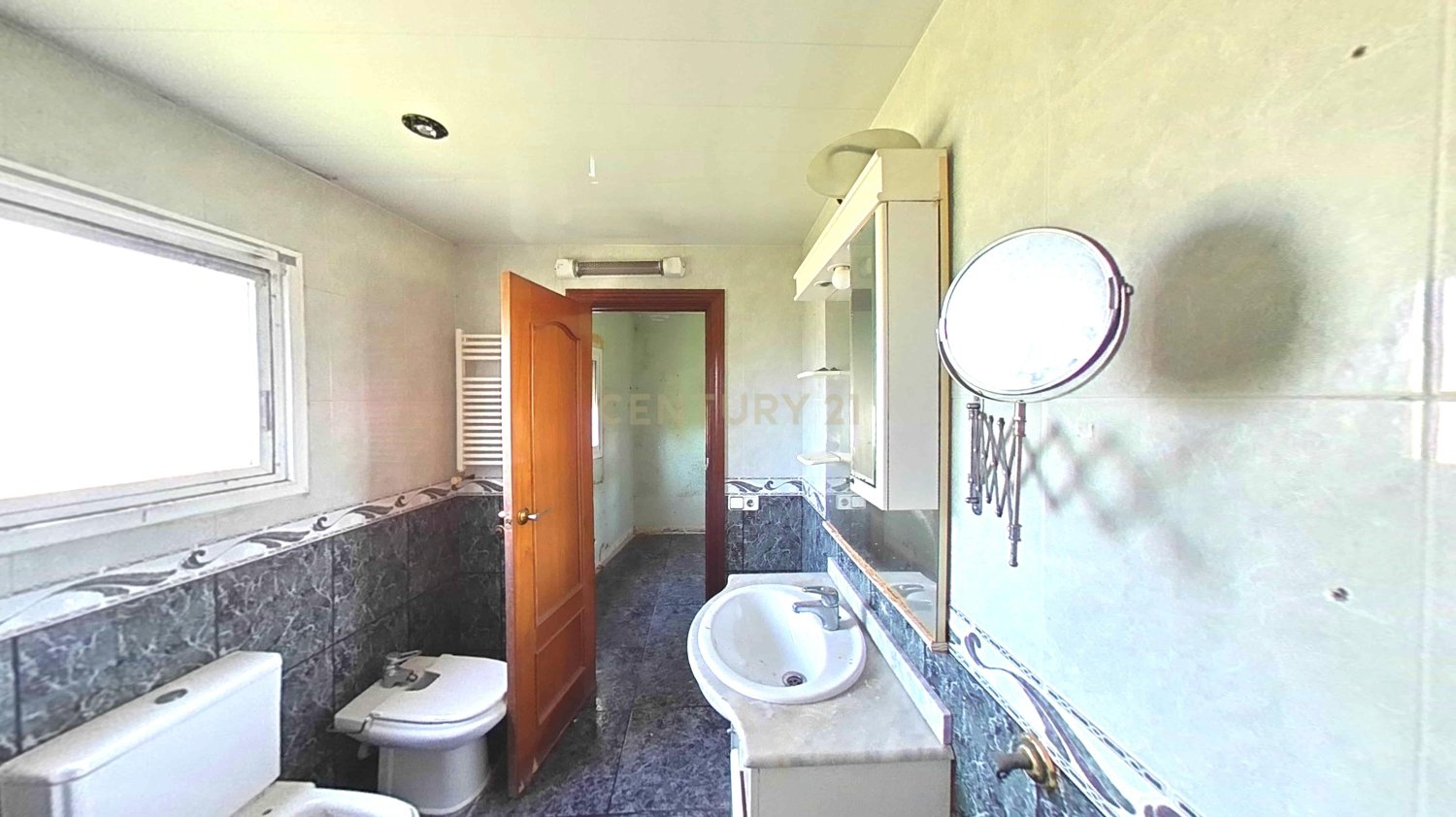 Casa a Barcelona, Spagna 3 camere da letto, 170 mq. N° 197555