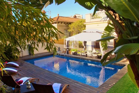 Villa à Barcelona, Espagne 8 chambres, 550 m2 No. 199990