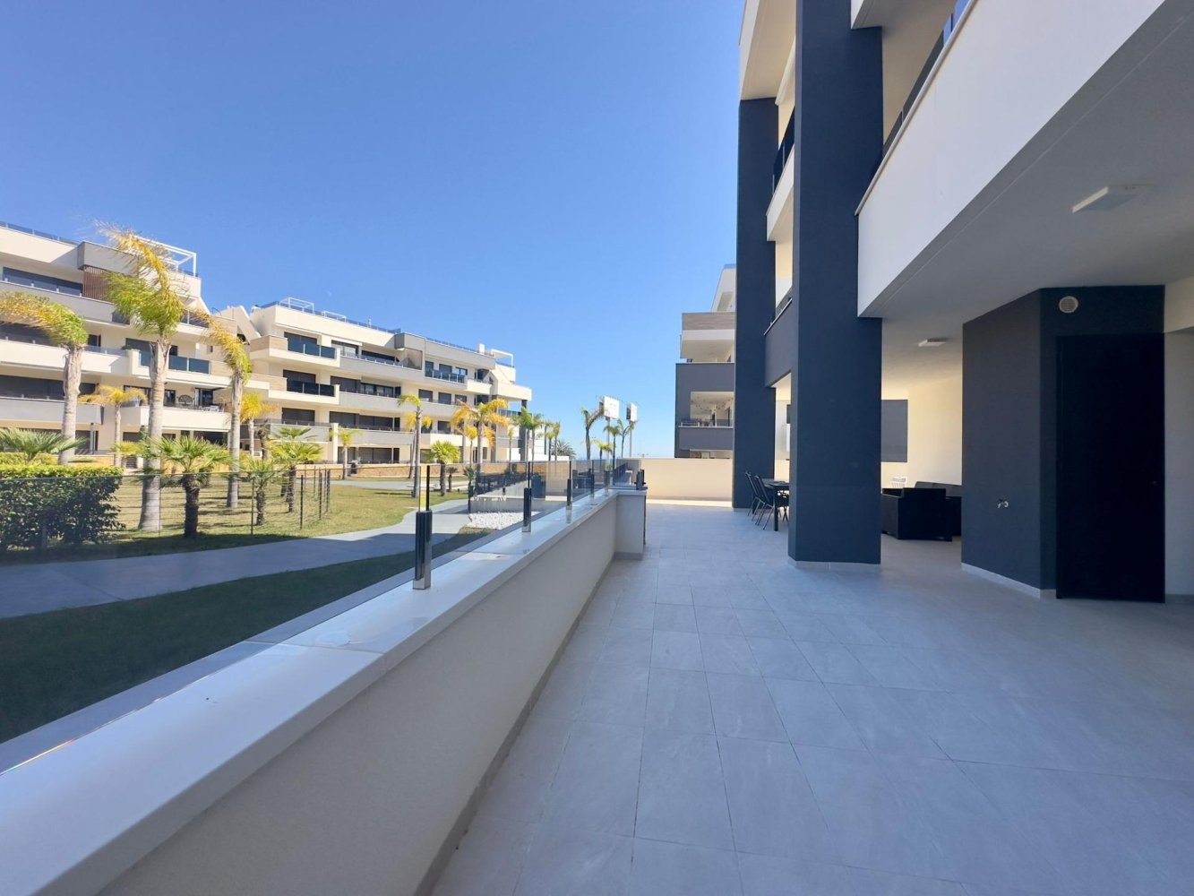 Appartamento a Torrevieja, Alicante, Spagna 111 mq. N° 198120