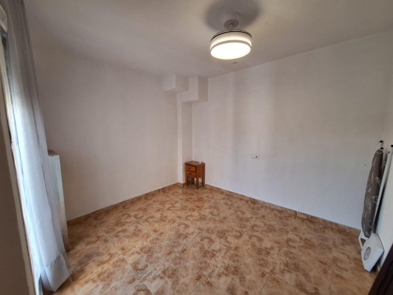 Kaupunkipientalo Torrevieja, Alicante, Espanja 5 makuuhuonetta, 97 m2 No. 199098
