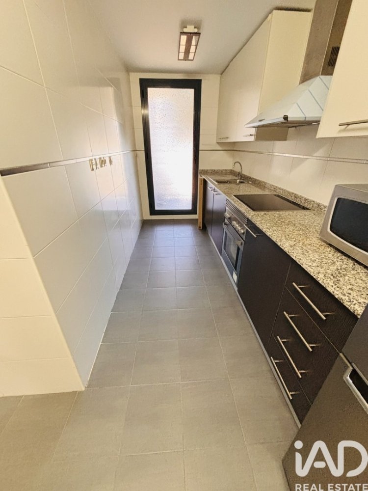 Apartment in Alicante, Spain 4 bedrooms, 100 sq.m. No. 198619