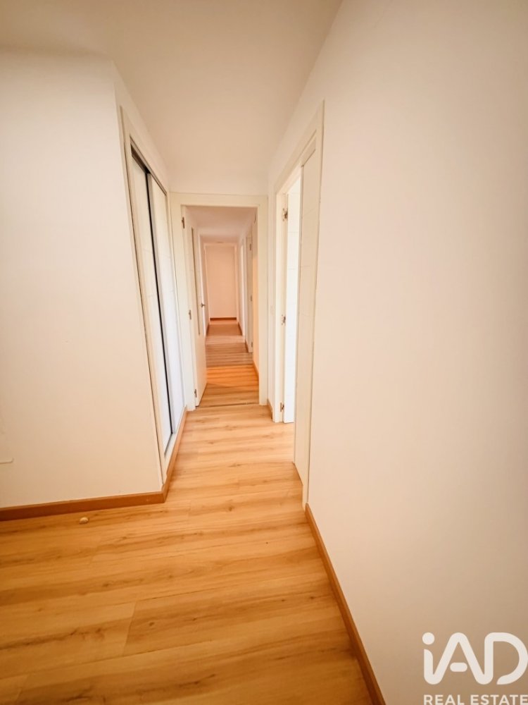 Apartment in Alicante, Spain 4 bedrooms, 100 sq.m. No. 198619