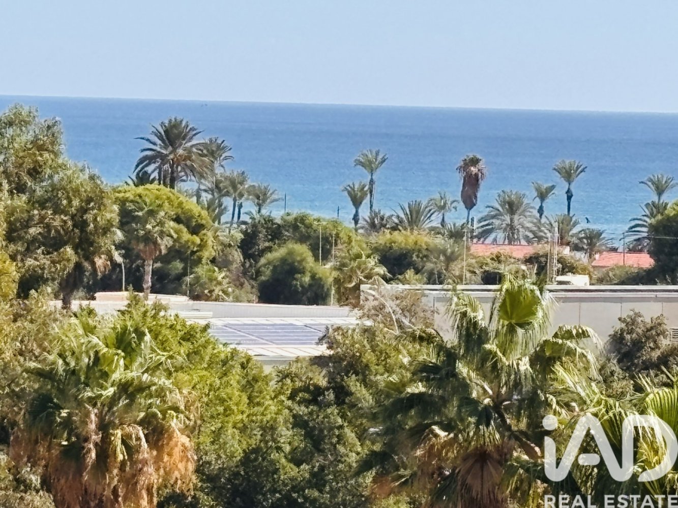 Apartment in Alicante, Spain 4 bedrooms, 100 sq.m. No. 198619