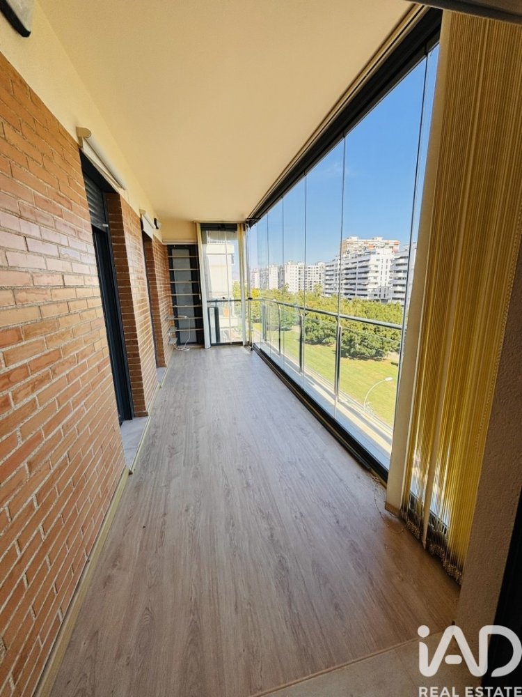 Apartment in Alicante, Spain 4 bedrooms, 100 sq.m. No. 198619