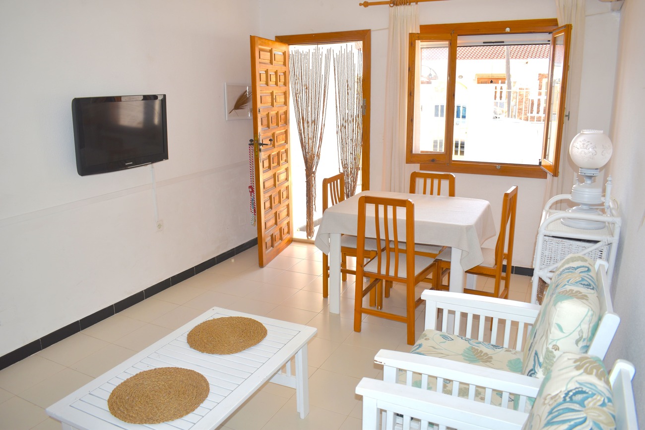 Villa à San Pedro del Pinatar, Murcia, Espagne 3 chambres, 65 m2 No. 198042