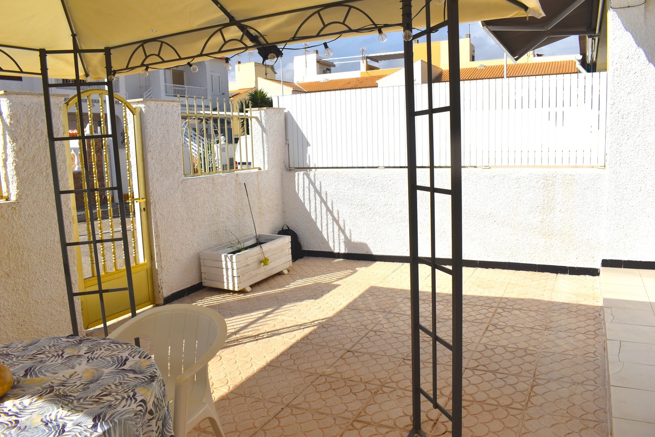 Villa à San Pedro del Pinatar, Murcia, Espagne 3 chambres, 65 m2 No. 198042