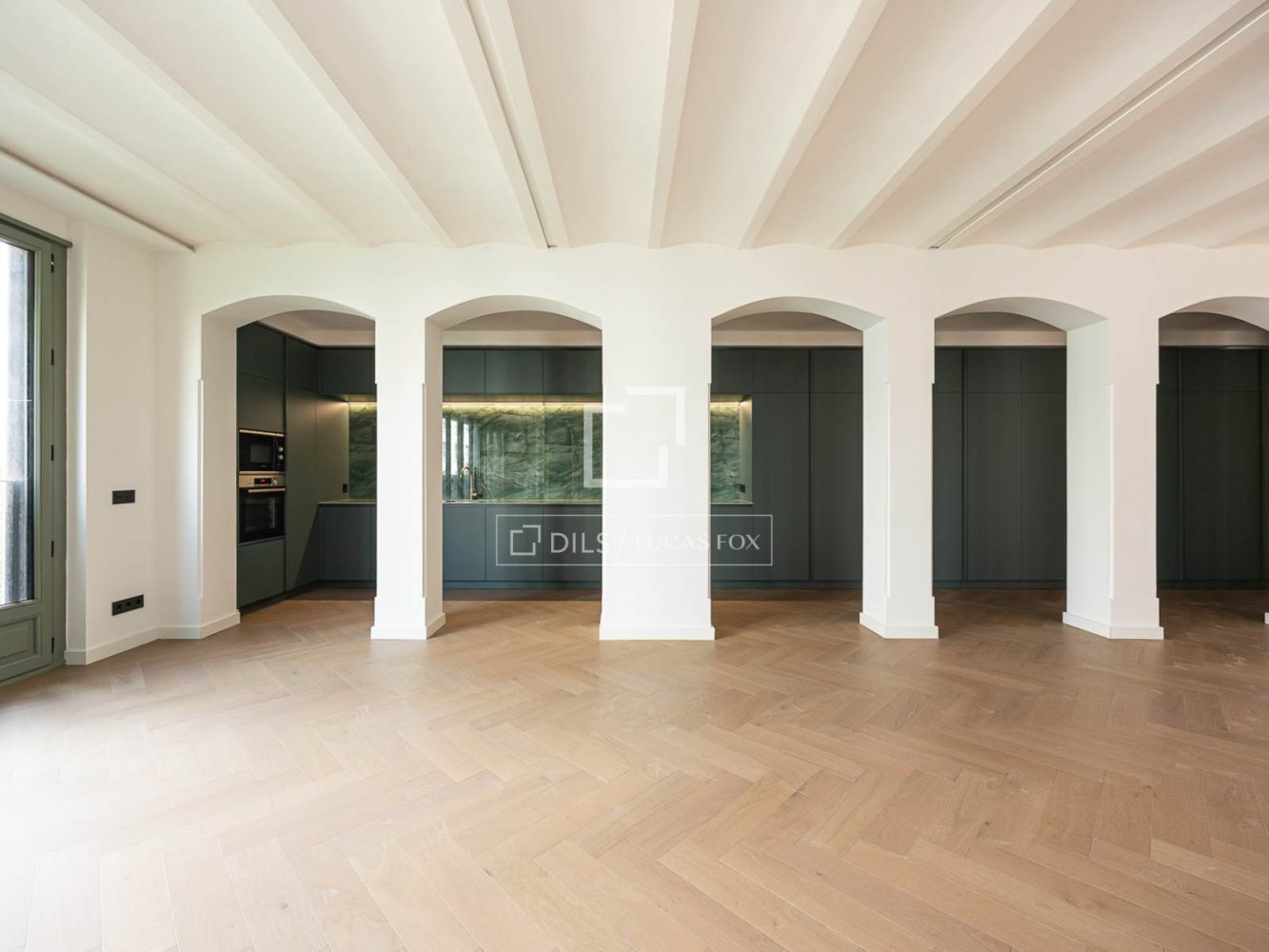 Apartment in Barcelona, Spain 1 bedroom, 132 sq.m. No. 198487