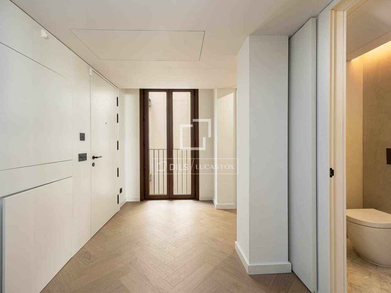 Apartment in Barcelona, Spain 1 bedroom, 132 sq.m. No. 198487