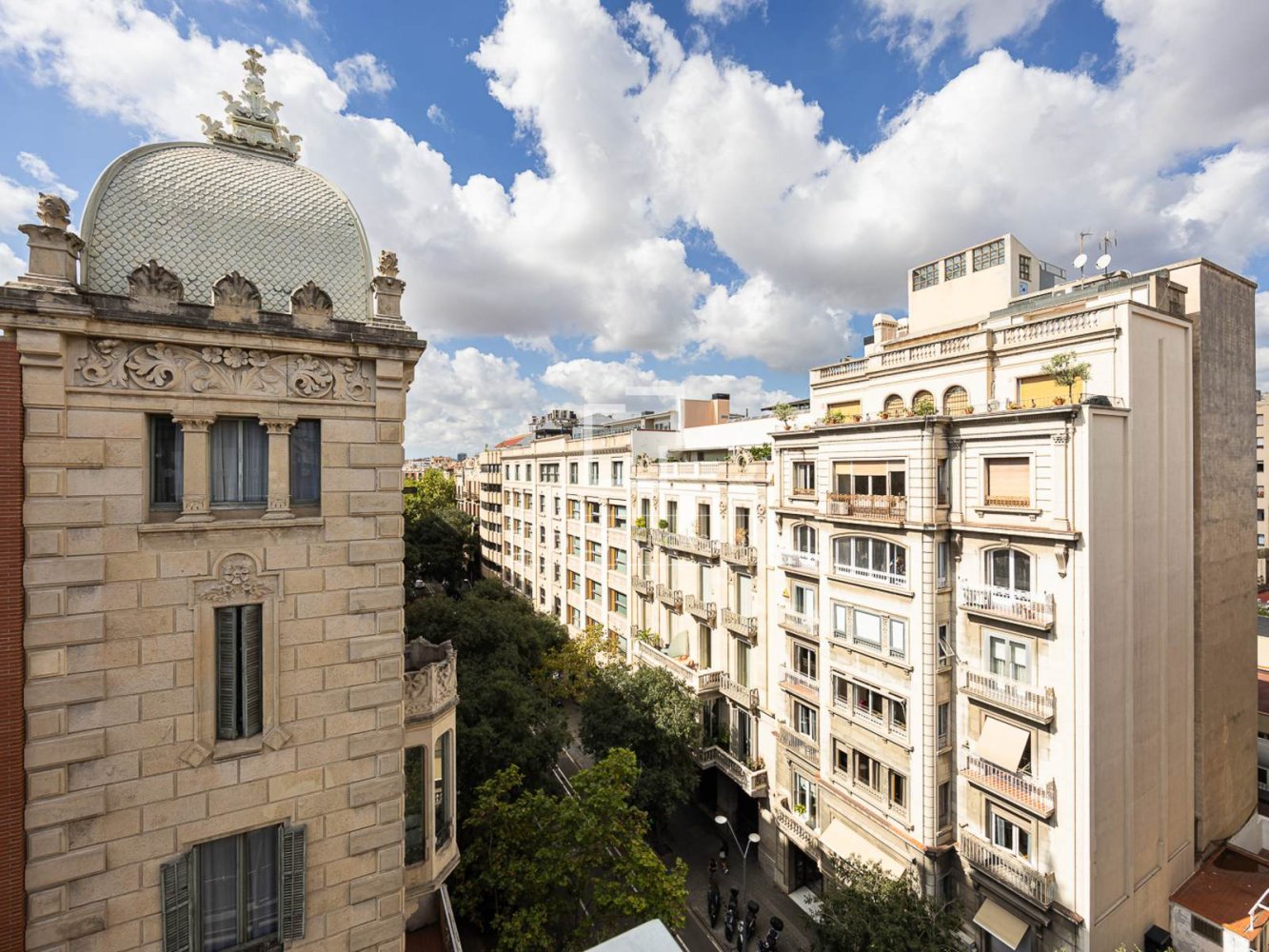 Apartment in Barcelona, Spain 1 bedroom, 132 sq.m. No. 198487