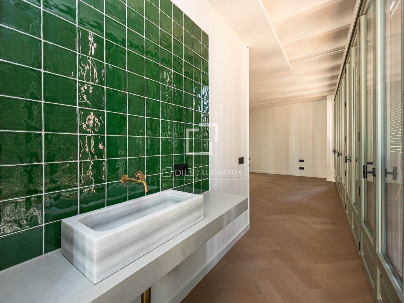 Apartment in Barcelona, Spain 1 bedroom, 132 sq.m. No. 198487