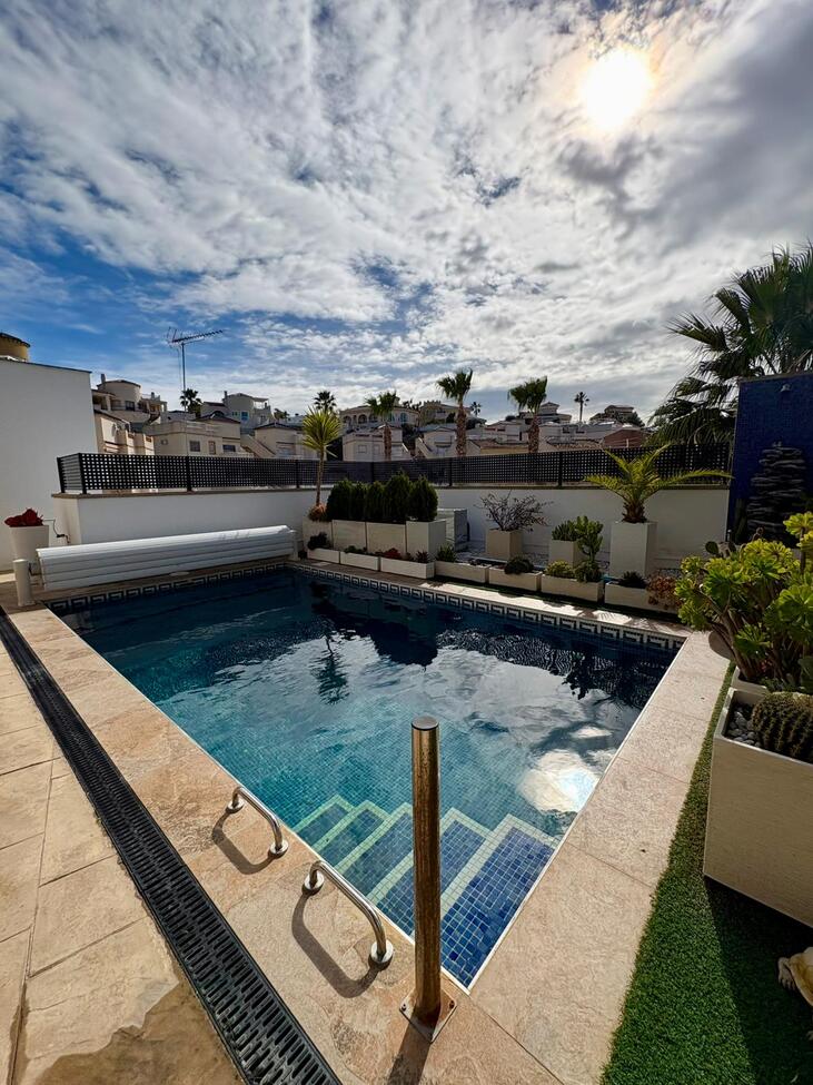 Villa Ciudad Quesada, Alicante, Spānijā 3 istabas, 225 m2 Nr. 197248