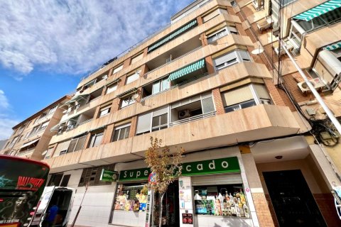 Wohnung in Torrevieja, Alicante, Spanien 2 Schlafzimmer, 118 m2 Nr. 199023