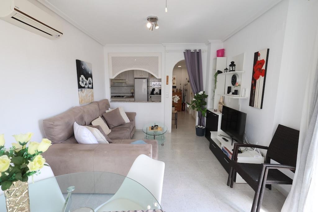 Apartamento en Alicante, España 2 dormitorios, 69 m2 No. 198753