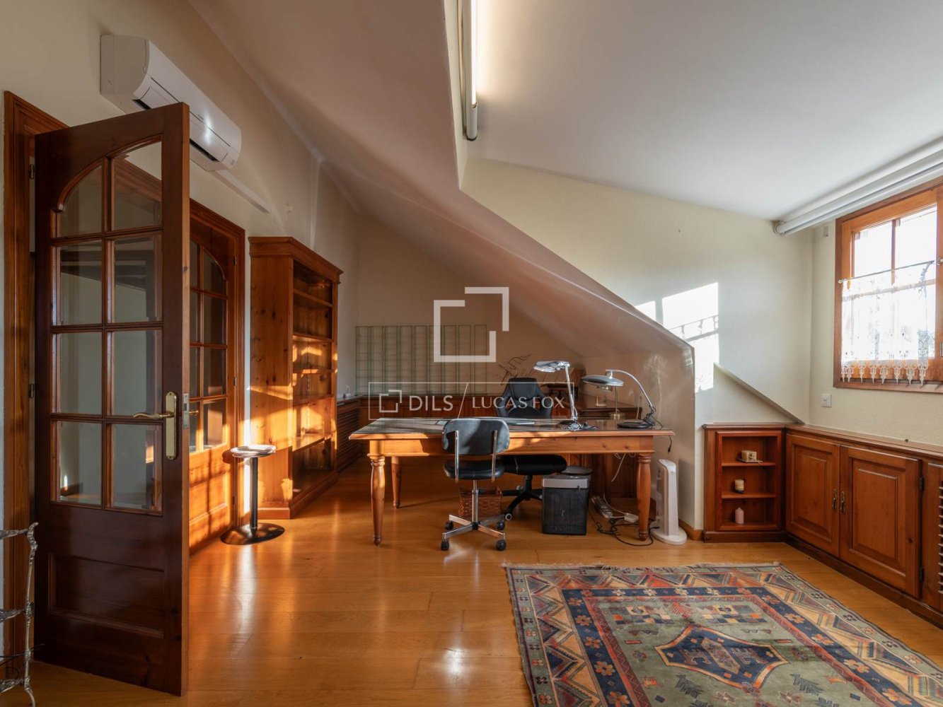 Villa à Sant Cugat Del Valles, Barcelona, Espagne 6 chambres, 433 m2 No. 197109