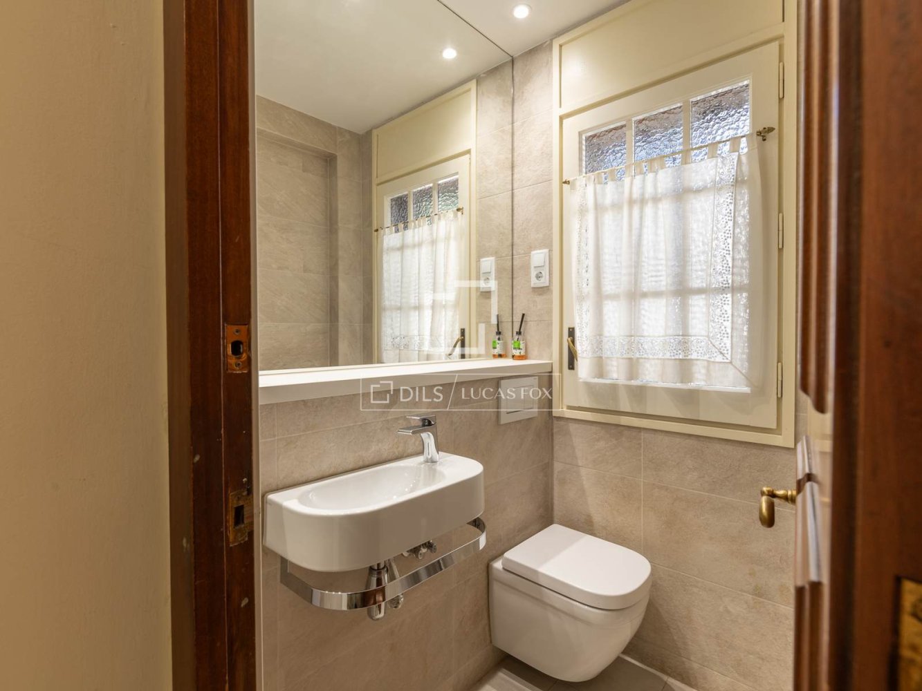 Villa à Sant Cugat Del Valles, Barcelona, Espagne 6 chambres, 433 m2 No. 197109