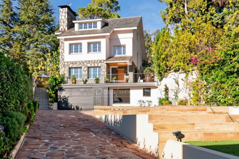 Villa à Sant Cugat Del Valles, Barcelona, Espagne 6 chambres, 433 m2 No. 197109