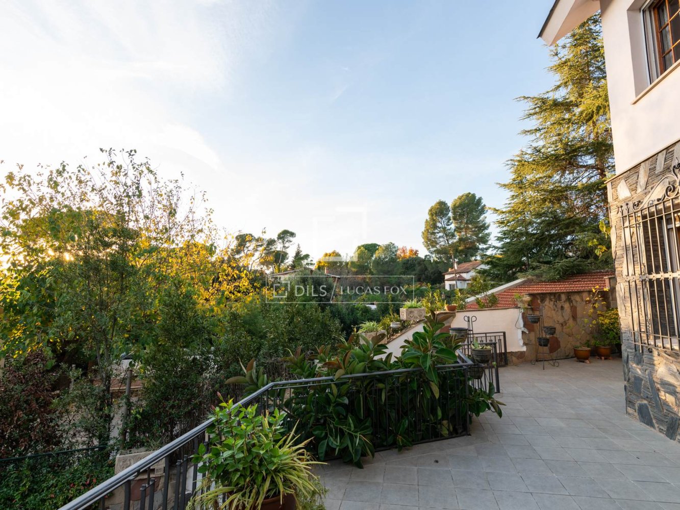 Villa à Sant Cugat Del Valles, Barcelona, Espagne 6 chambres, 433 m2 No. 197109
