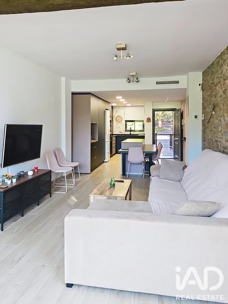 Apartment in Chiva, Valencia, Spain 2 bedrooms, 92 sq.m. No. 198700