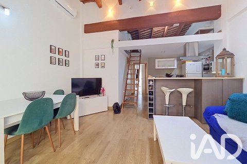 Apartment in Valencia, Spain 1 bedroom, 78 sq.m. No. 198674