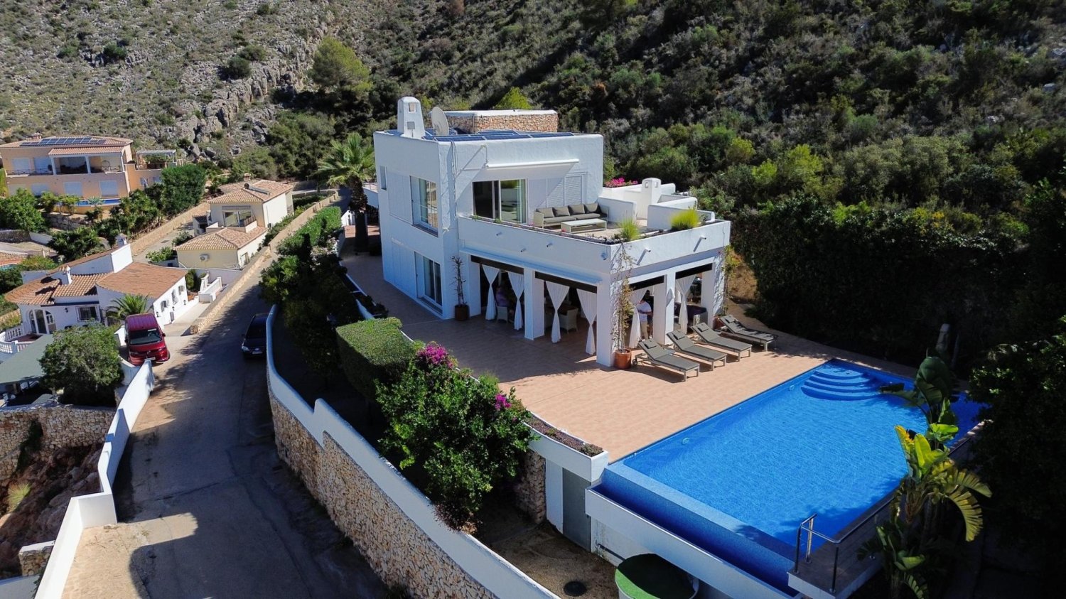 Villa a Moraira, Alicante, Spagna 229 mq. N° 197339
