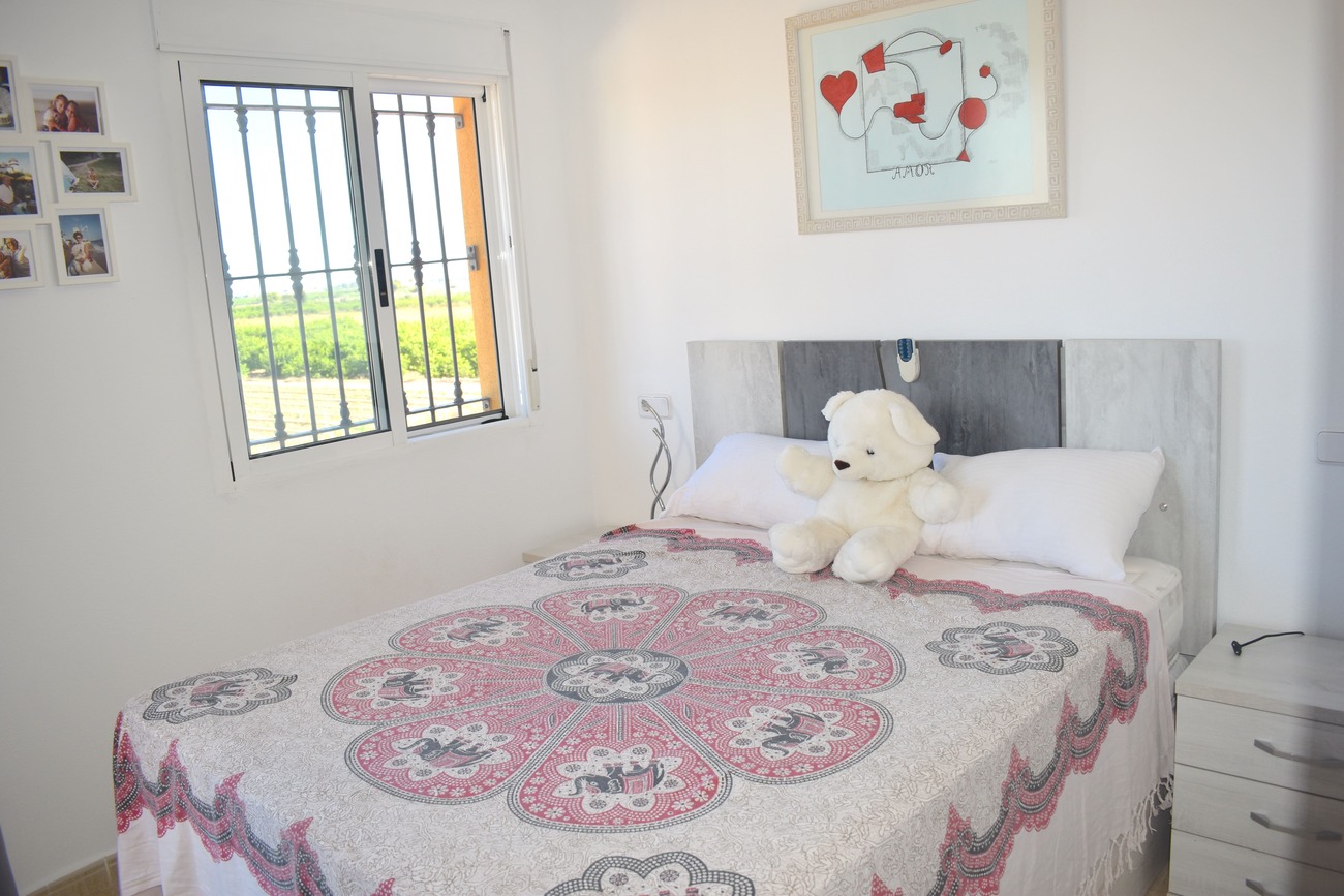 Villa in Guardamar del Segura, Alicante, Spanien 3 Schlafzimmer, 96 m2 Nr. 199789