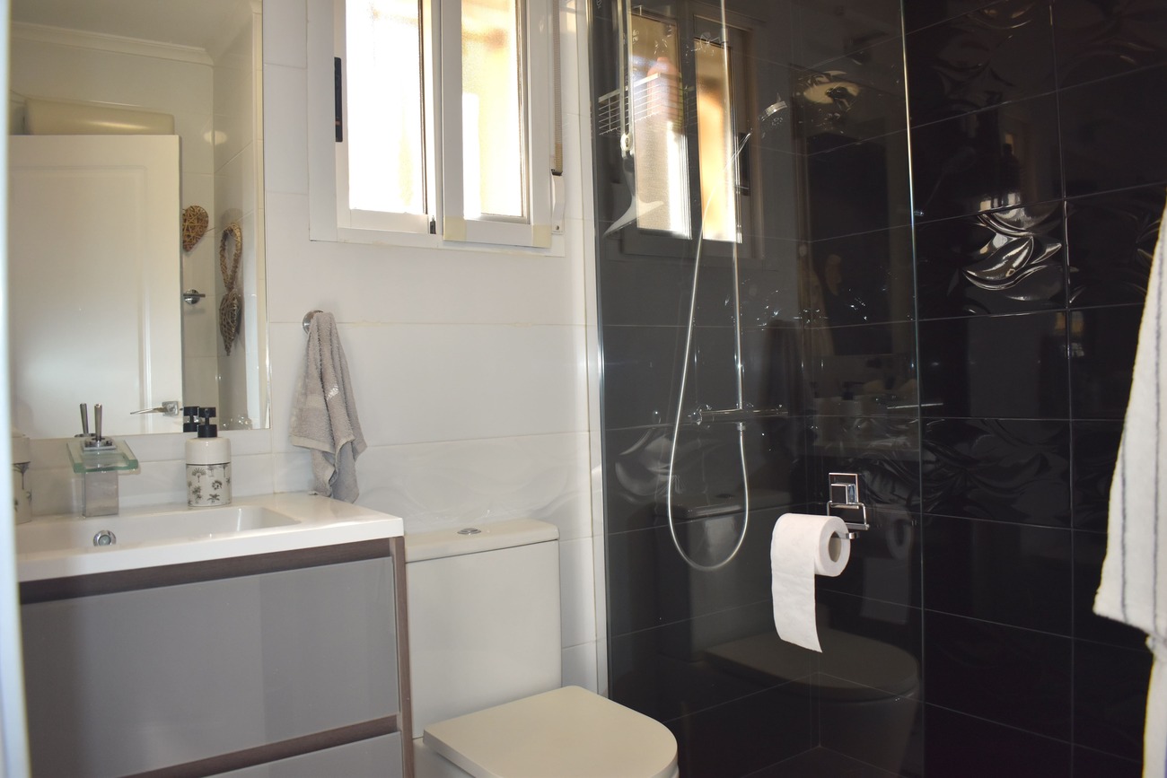 Villa in Guardamar del Segura, Alicante, Spanien 3 Schlafzimmer, 96 m2 Nr. 199789