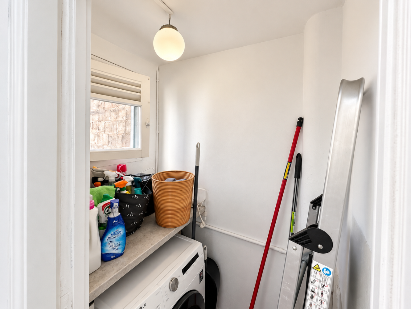 Apartament w Eixample, Barcelona, Hiszpania 2 sypialnie, 60 mkw. nr 199921