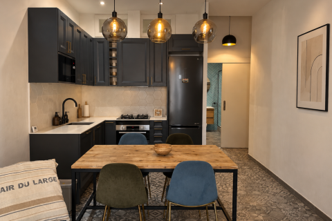 Apartament w Eixample, Barcelona, Hiszpania 2 sypialnie, 60 mkw. nr 199921