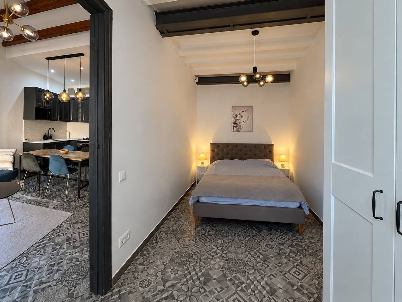 Apartament w Eixample, Barcelona, Hiszpania 2 sypialnie, 60 mkw. nr 199921