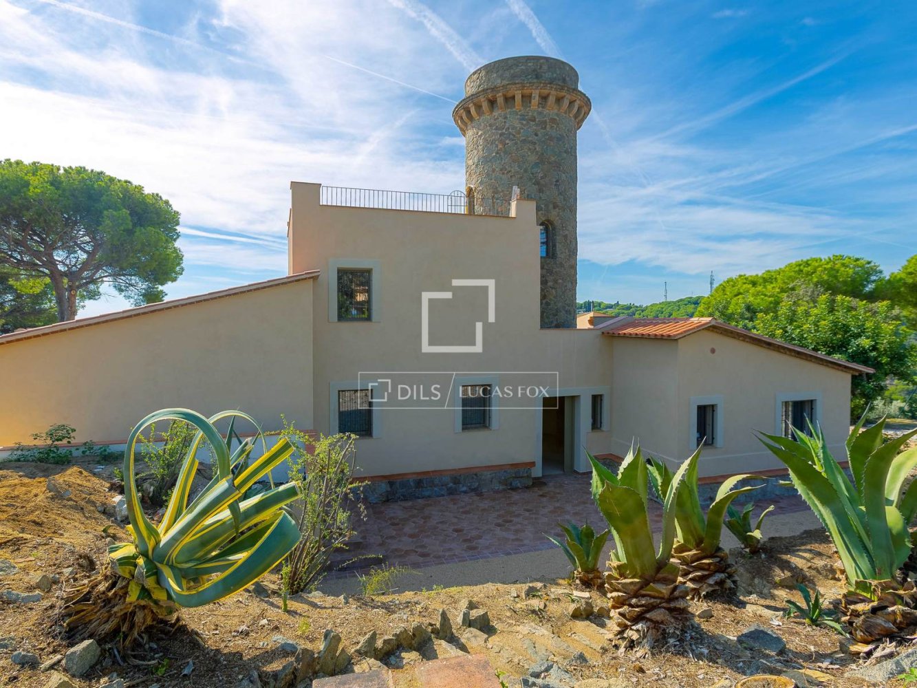 Villa à Arenys de Mar, Barcelona, Espagne 6 chambres, 416 m2 No. 199980
