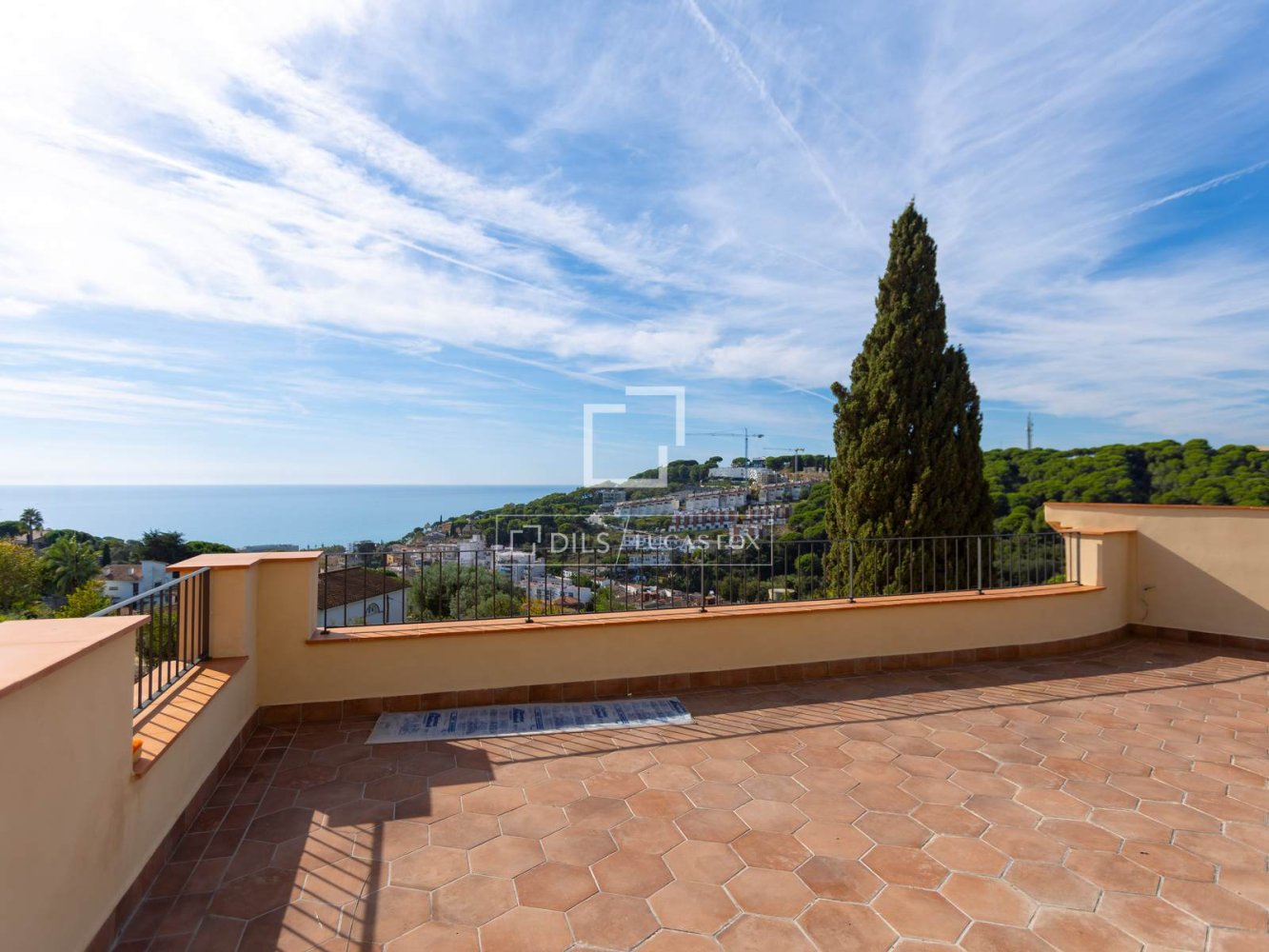 Villa à Arenys de Mar, Barcelona, Espagne 6 chambres, 416 m2 No. 199980