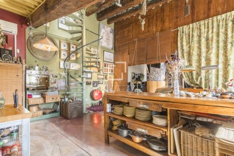 Apartament w Barcelona, Hiszpania 2 sypialnie, 368 mkw. nr 199146
