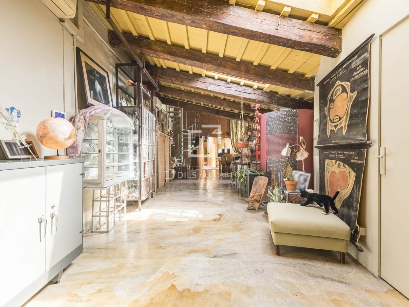 Apartment à Barcelona, Espagne 2 chambres, 368 m2 No. 199146