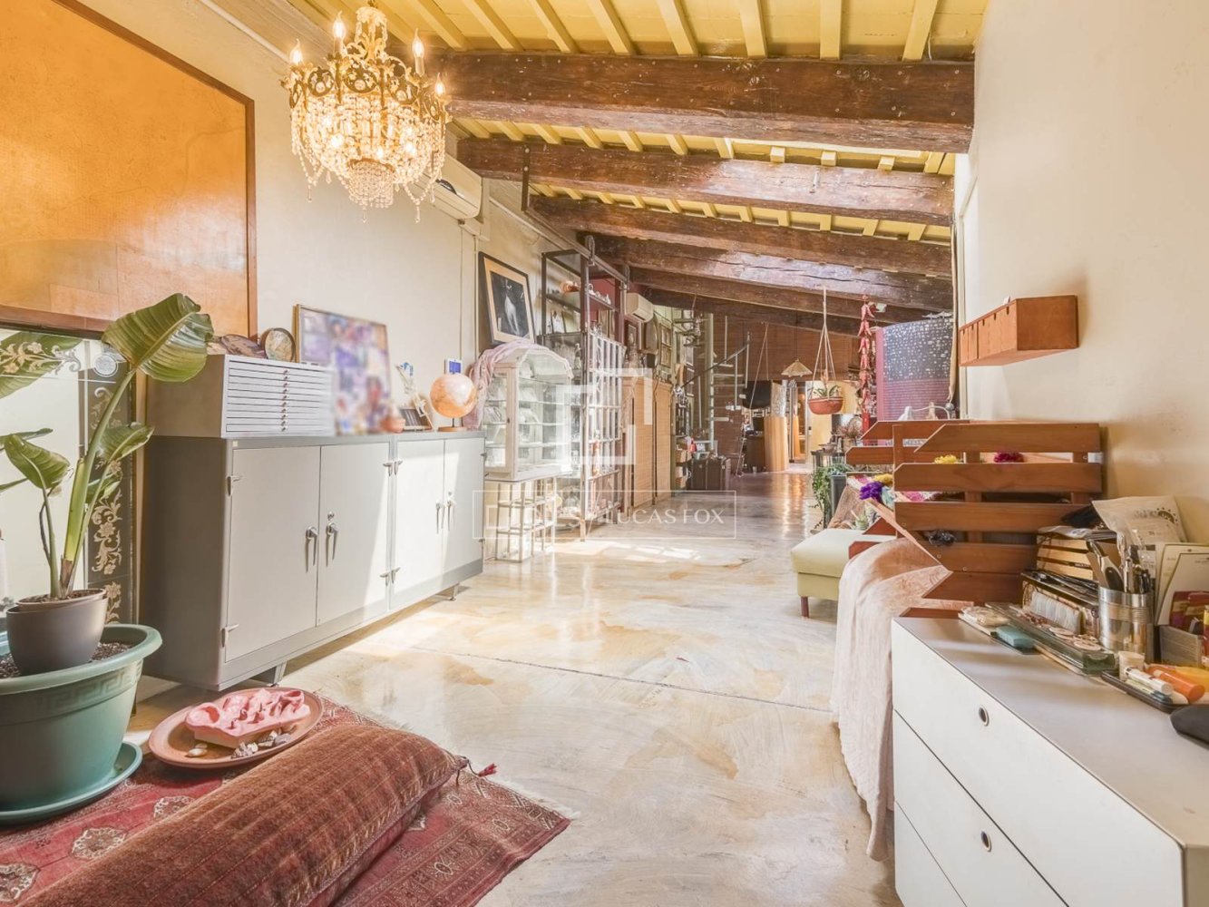 Apartment à Barcelona, Espagne 2 chambres, 368 m2 No. 199146