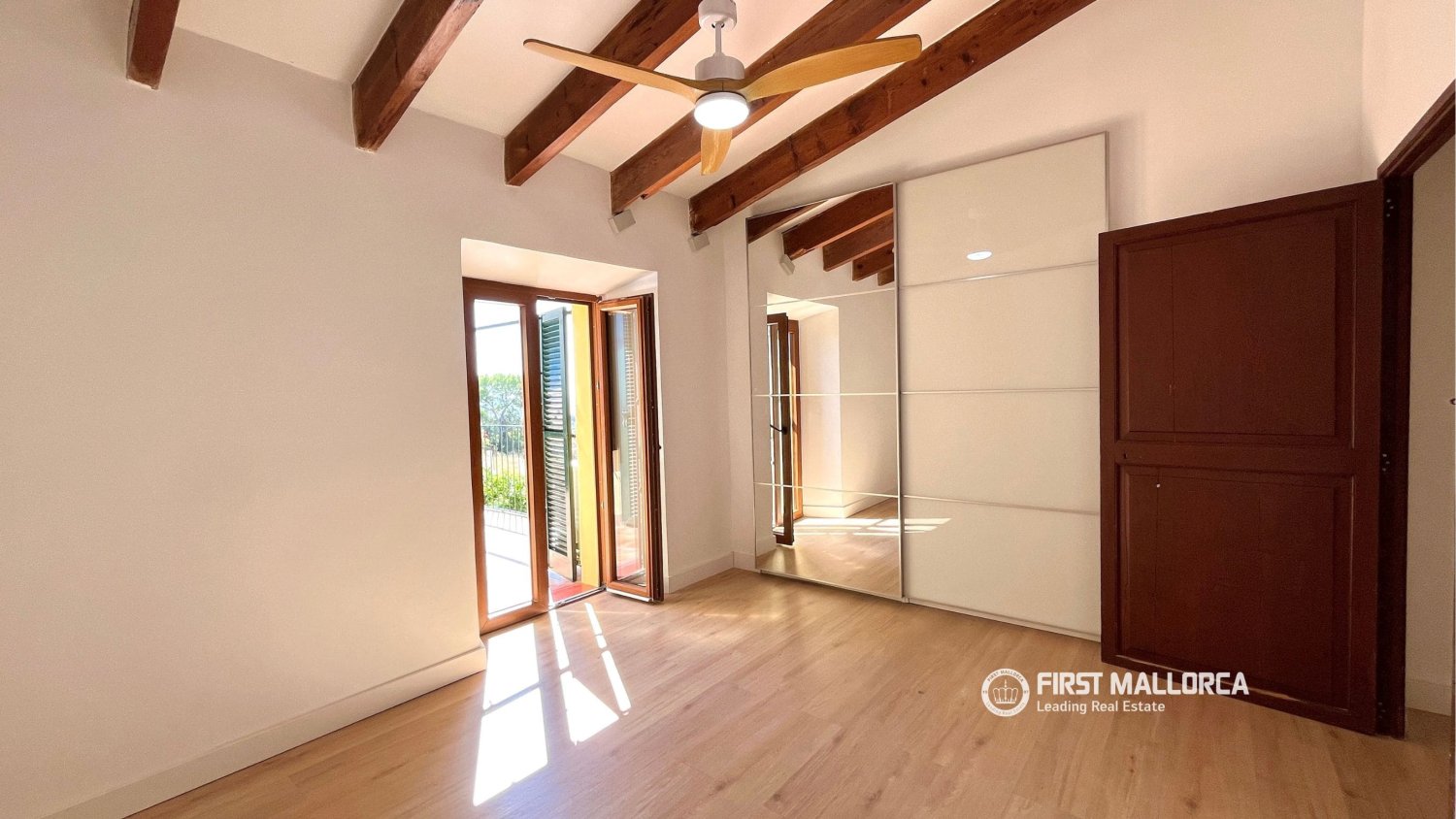 Villa in Palma de Majorca, Mallorca, Spain 3 bedrooms, 254 sq.m. No. 198526
