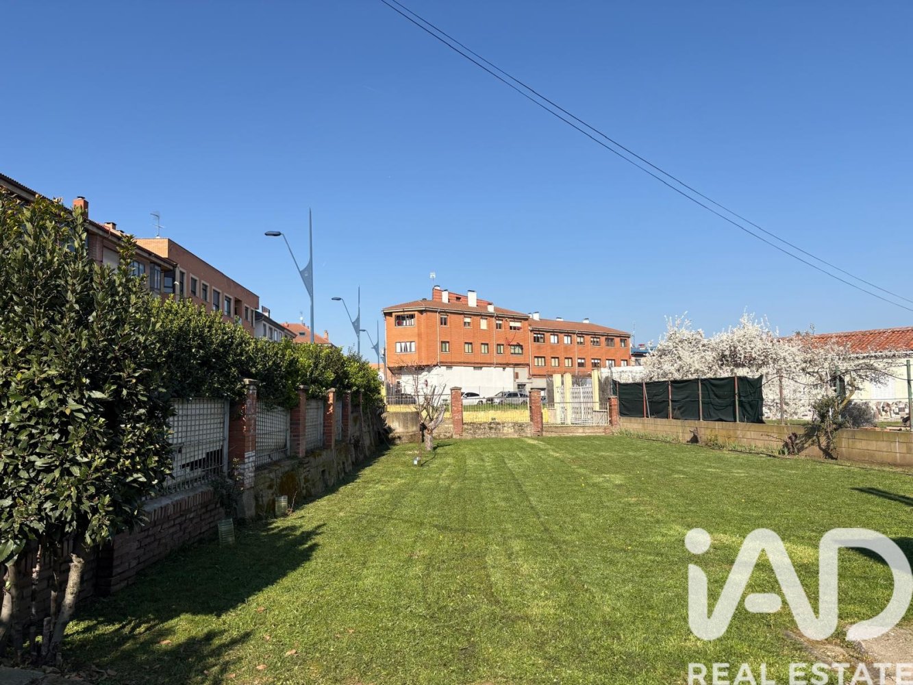 House in San Andres del Rabanedo, Leon, Spain 3 bedrooms, 144 sq.m. No. 172130