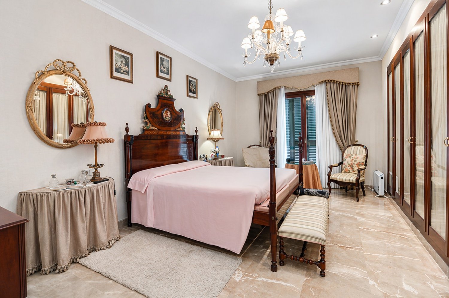 Villa a Mallorca, Spagna 6 camere da letto, 982 mq. N° 198233