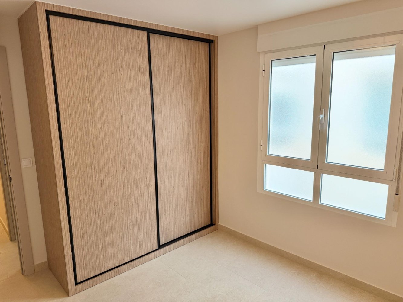 Apartamento en Torrevieja, Alicante, España 3 dormitorios, 115 m2 No. 198742