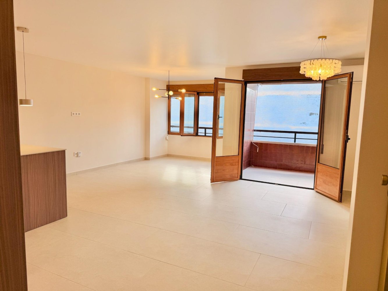 Apartamento en Torrevieja, Alicante, España 3 dormitorios, 115 m2 No. 198742