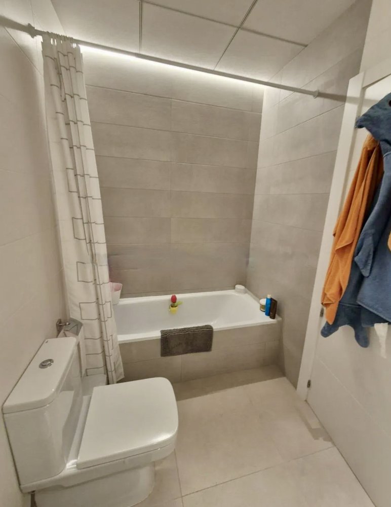 Appartamento a Villajoyosa, Alicante, Spagna 3 camere da letto, 114 mq. N° 197558